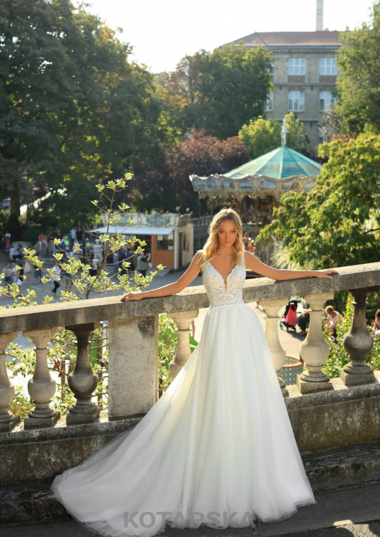 Robe de mariée Megh - Iryna Kotapska collection 2025